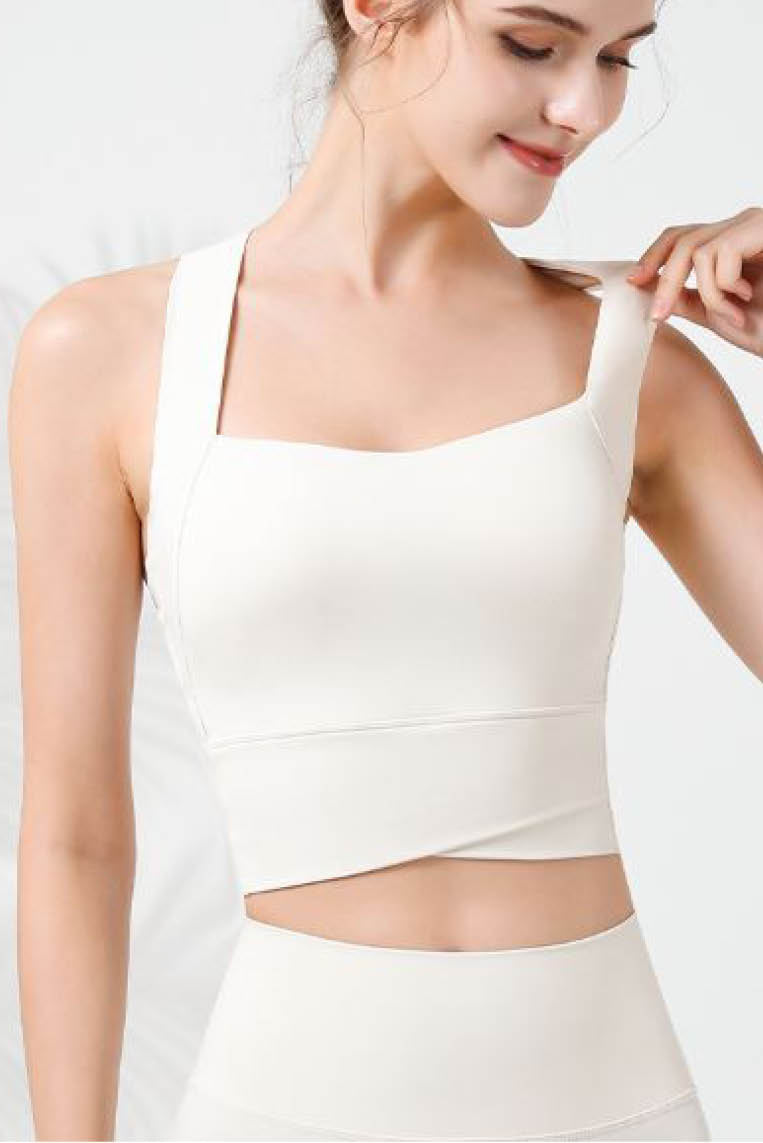 宽肩带收副乳美背文胸