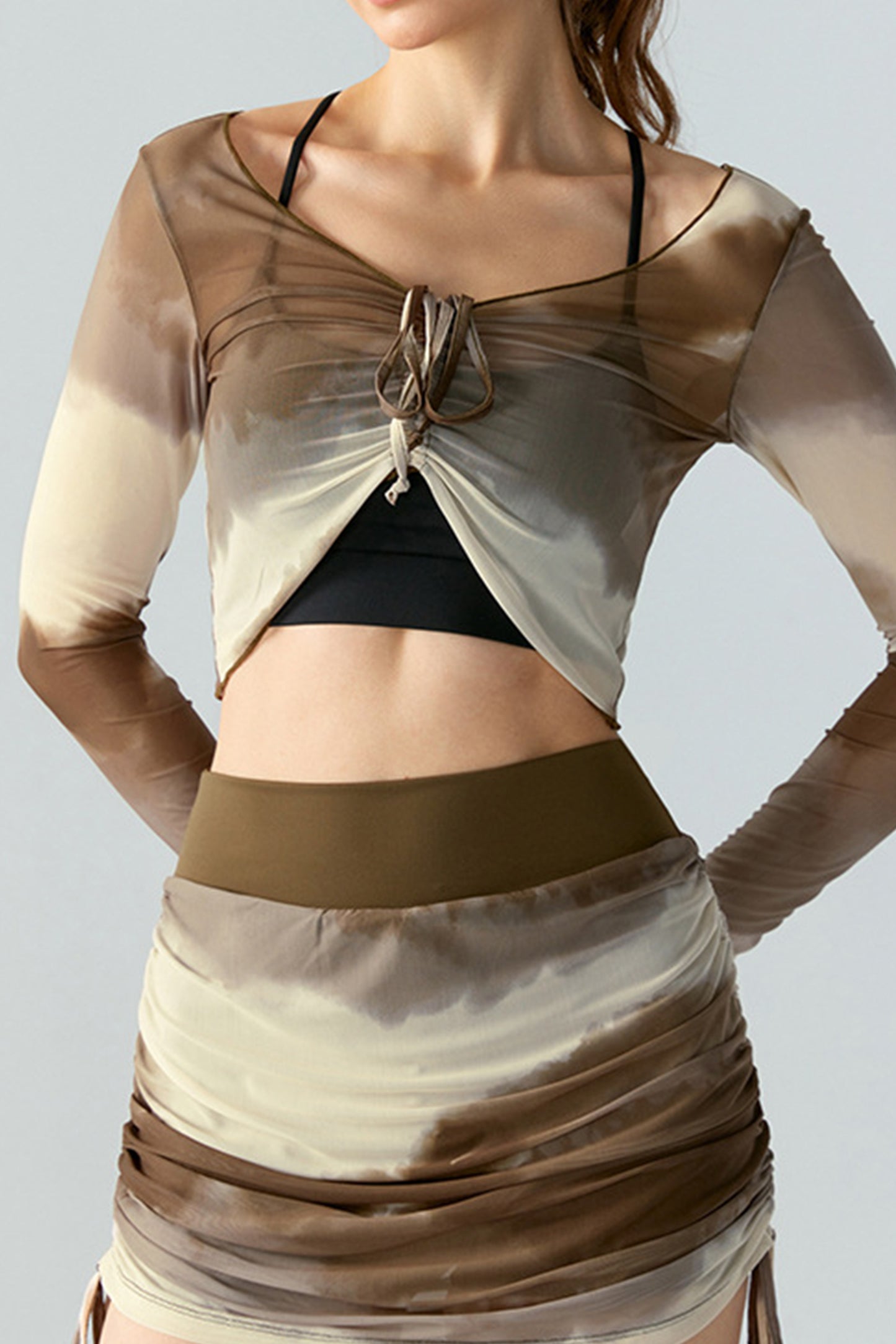 印花网纱长袖运动罩衫(单件罩衫)