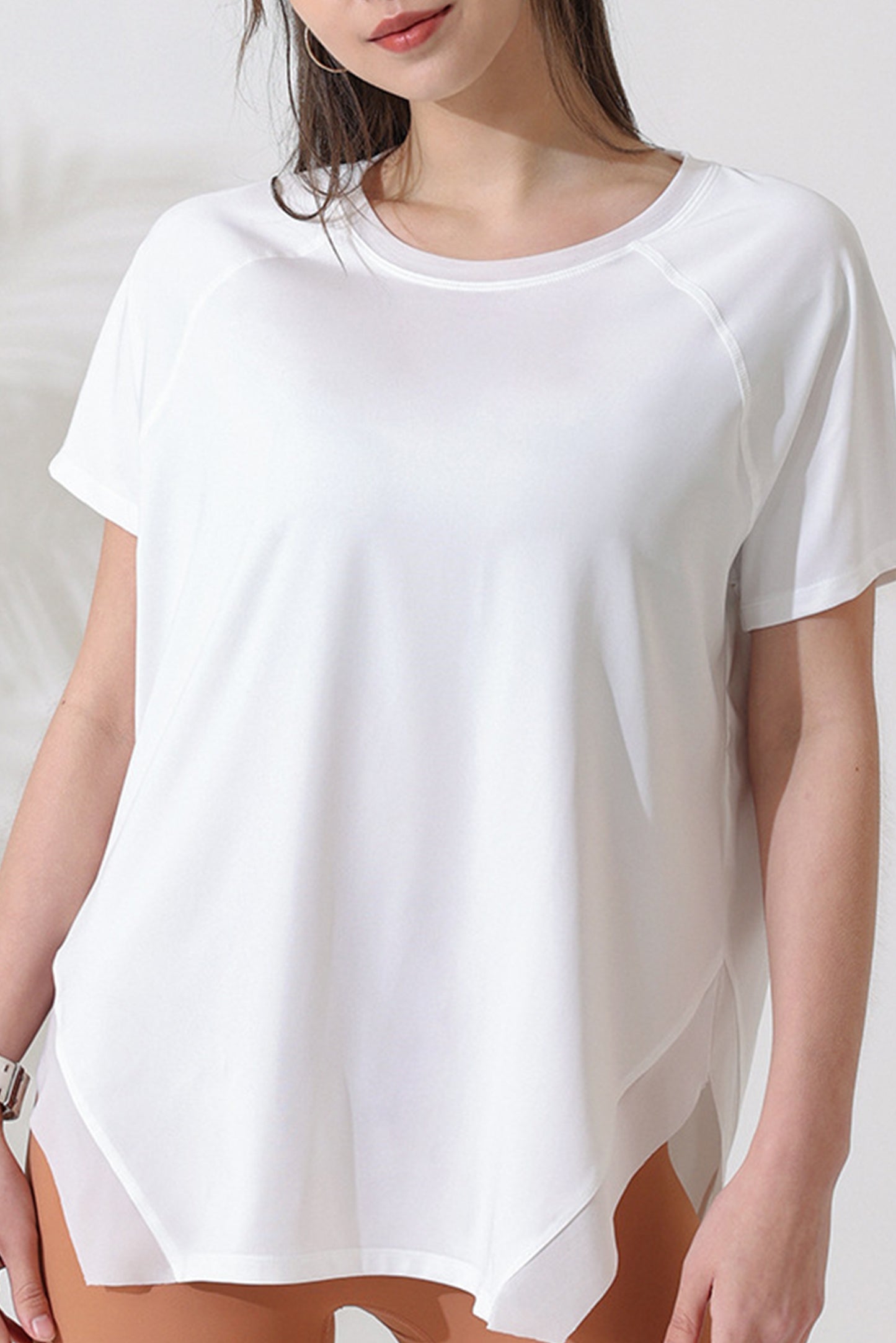 网纱拼接圆领上衣