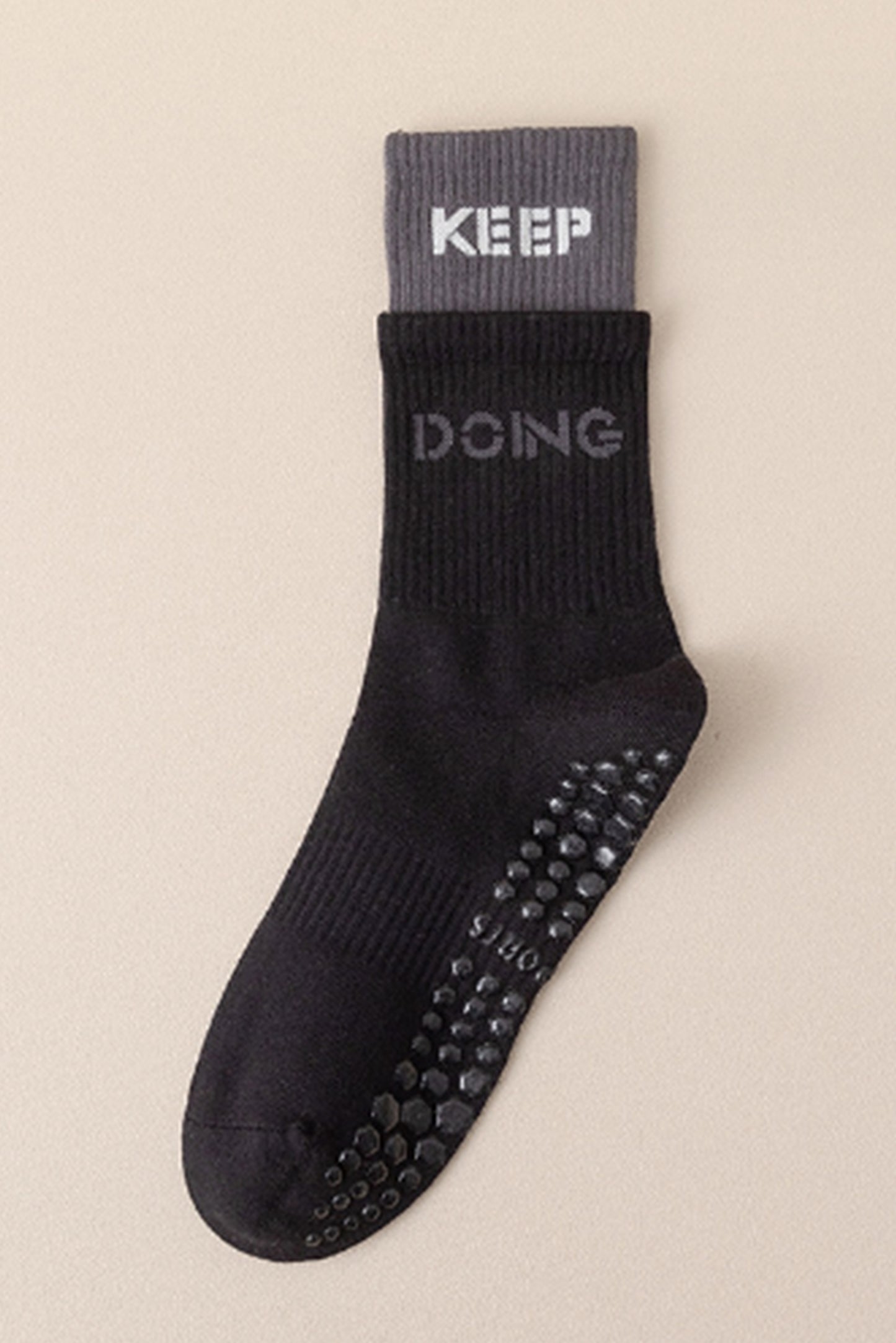 专业中筒防滑瑜伽袜