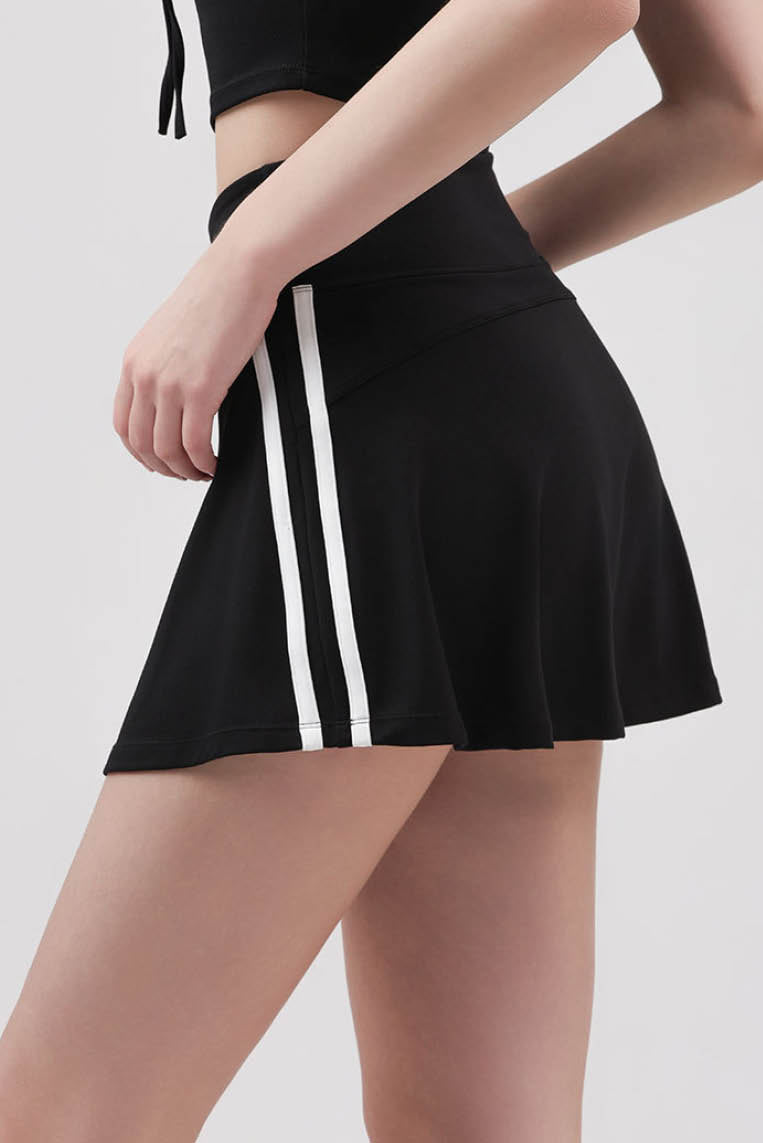 条纹内衬运动短裙