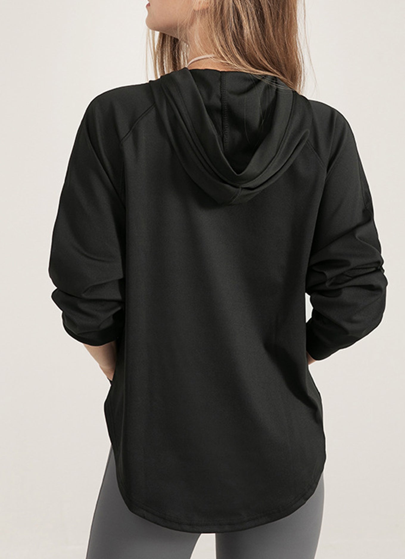 宽松连帽运动卫衣