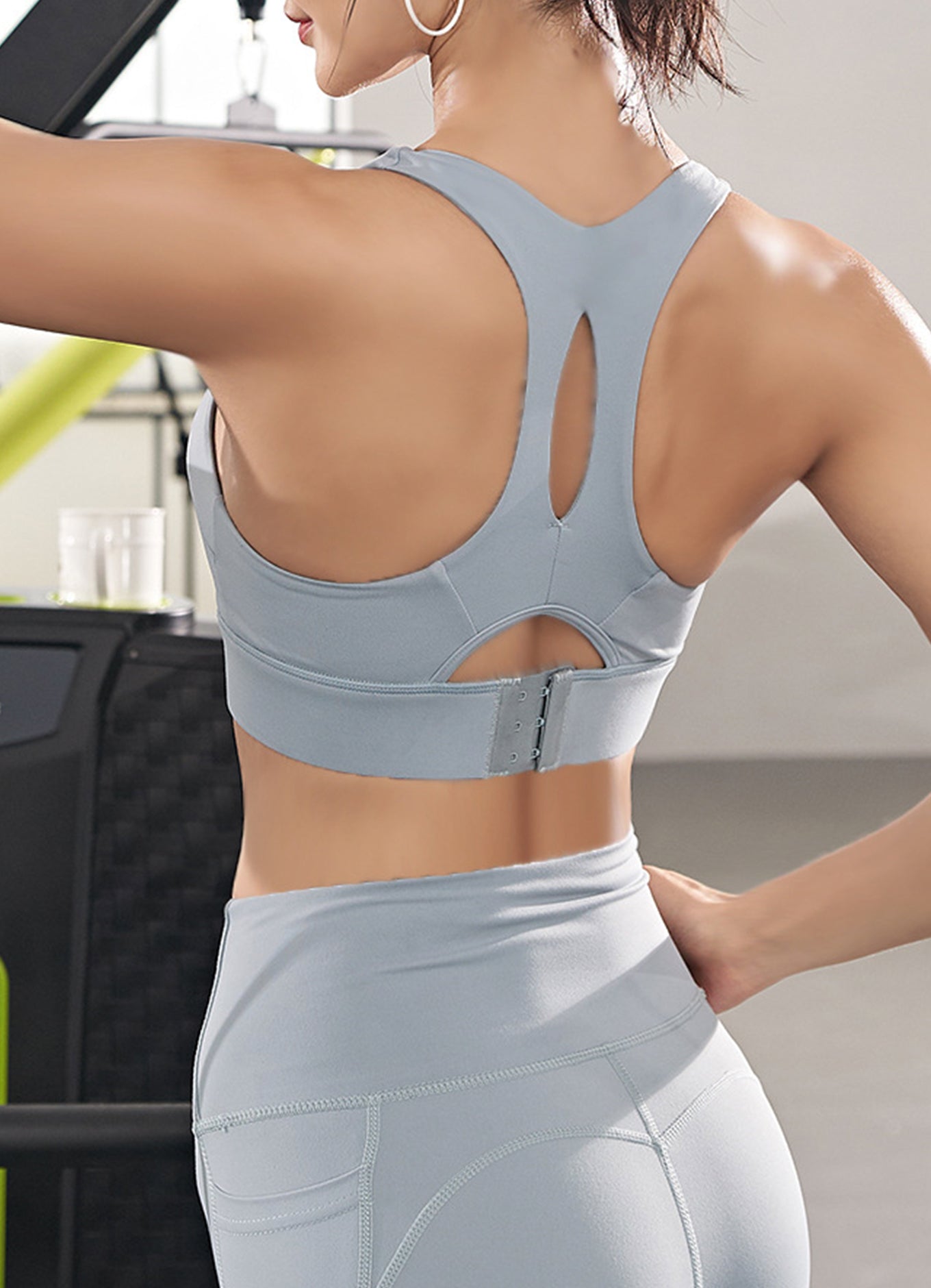 镂空排扣运动文胸