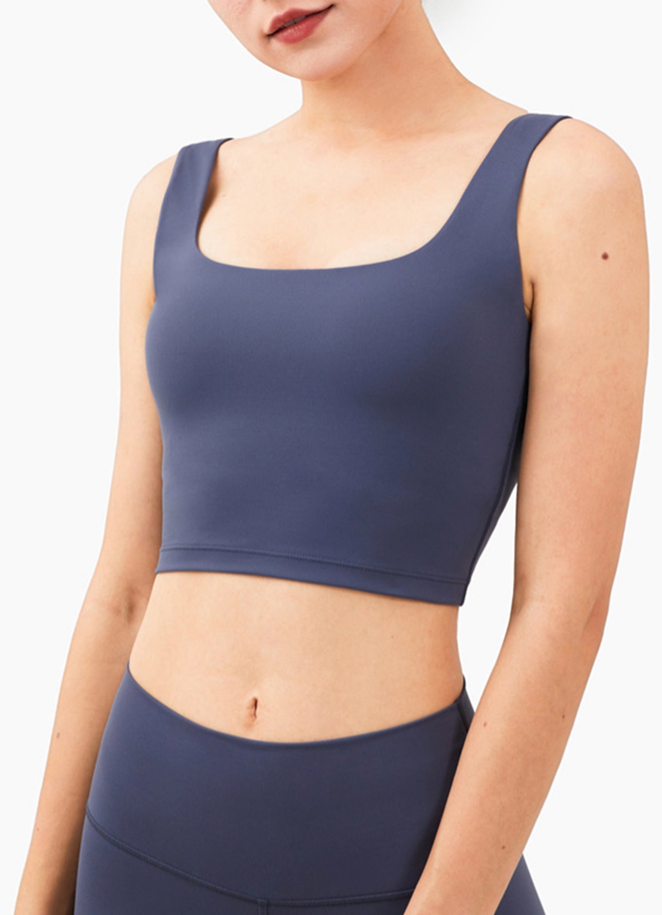 SS轻撑裸感背心