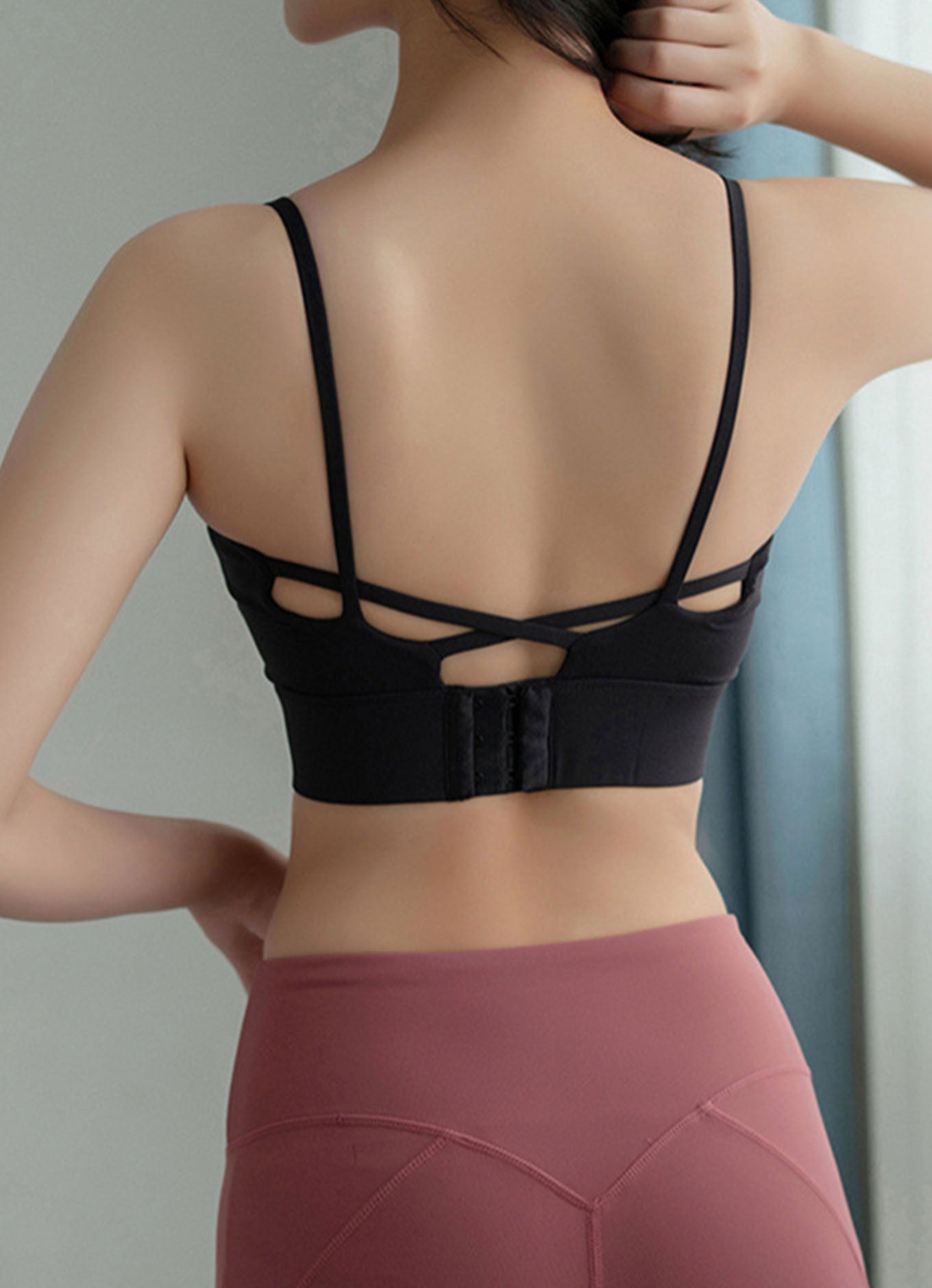 细吊带交叉文胸