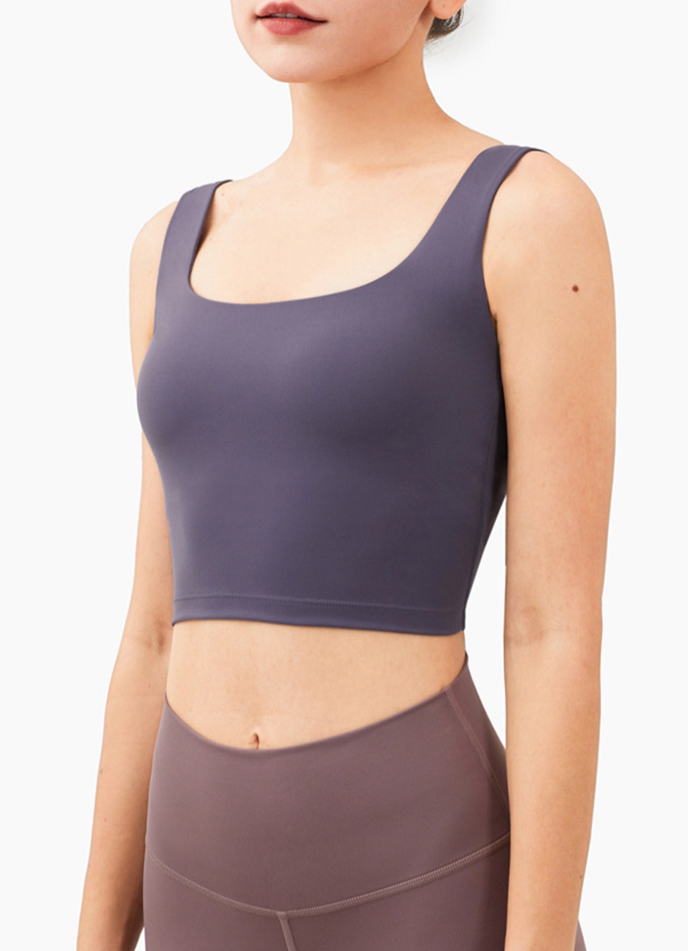 SS轻撑裸感背心