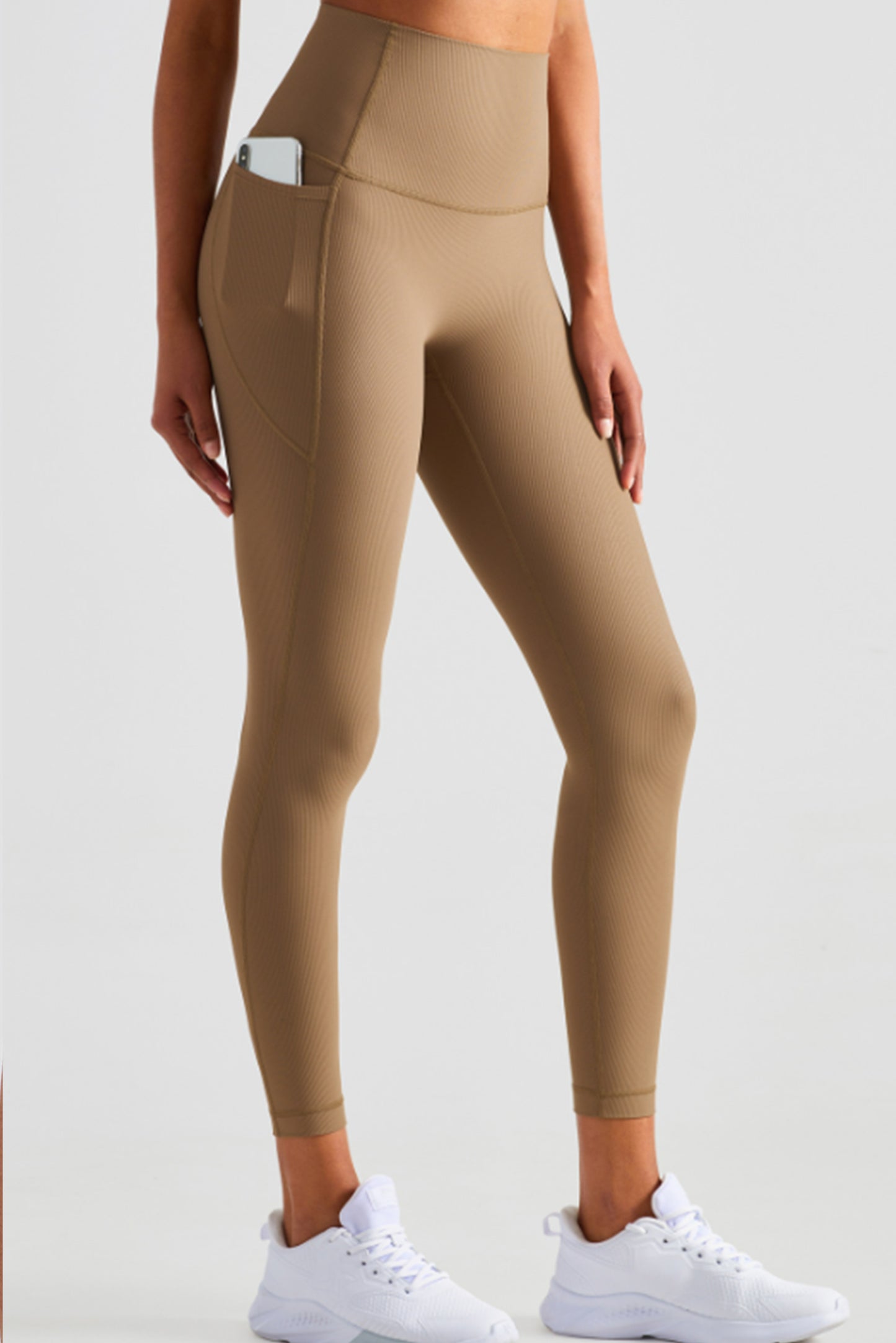 螺纹两侧口袋裤