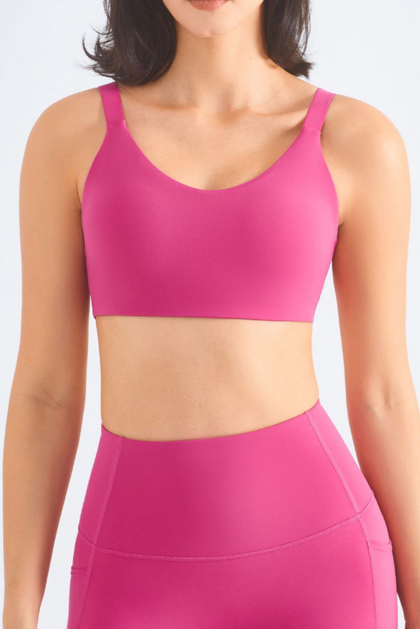 可调节肩带瑜伽文胸