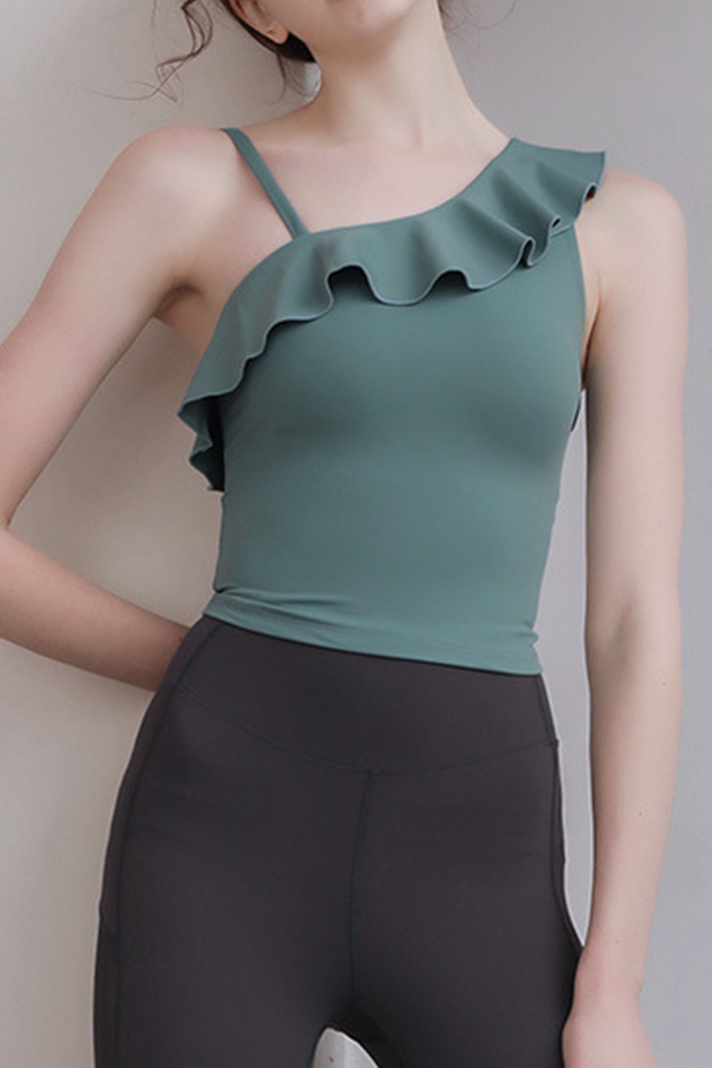 吊带荷叶边短袖