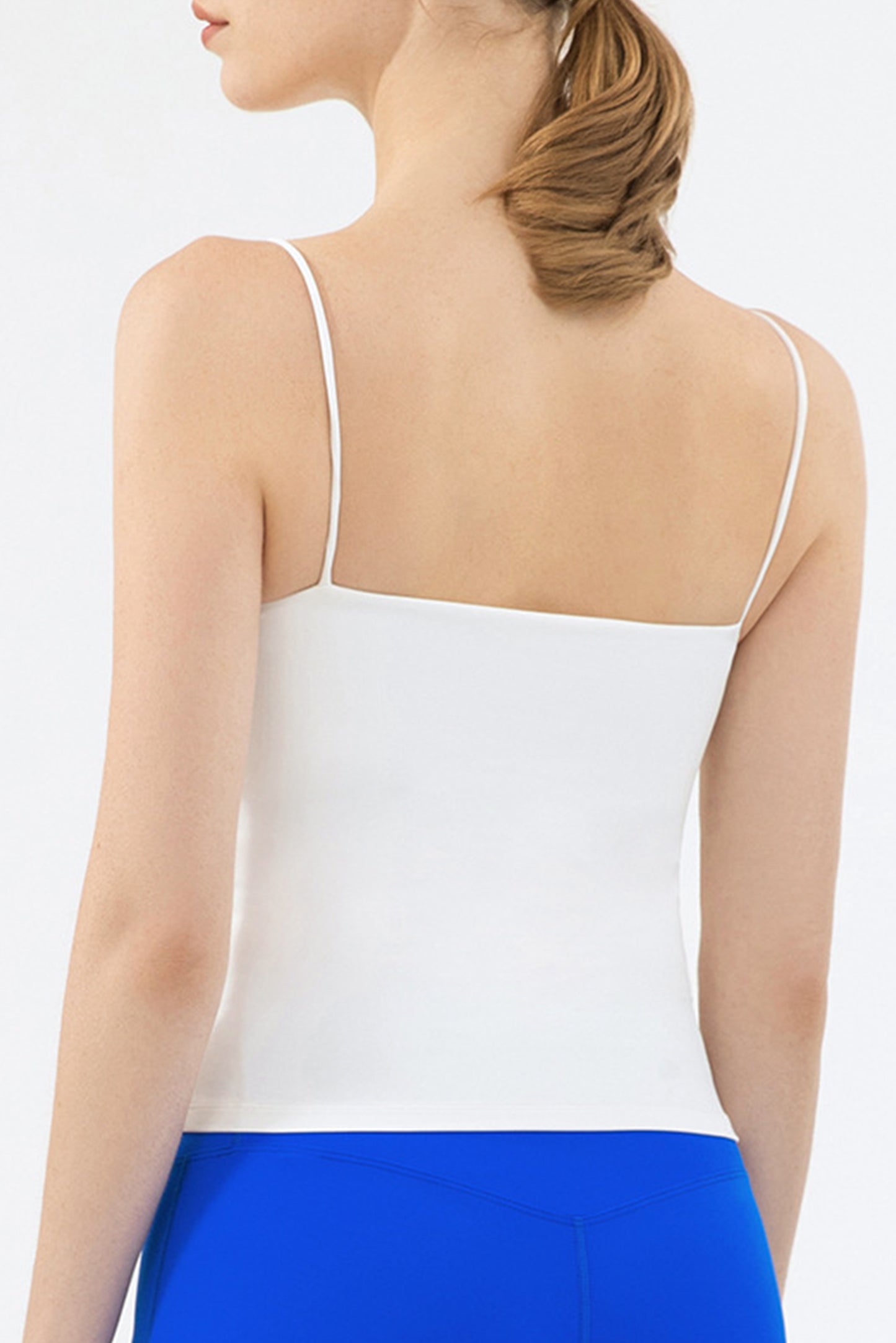 带胸垫吊带背心