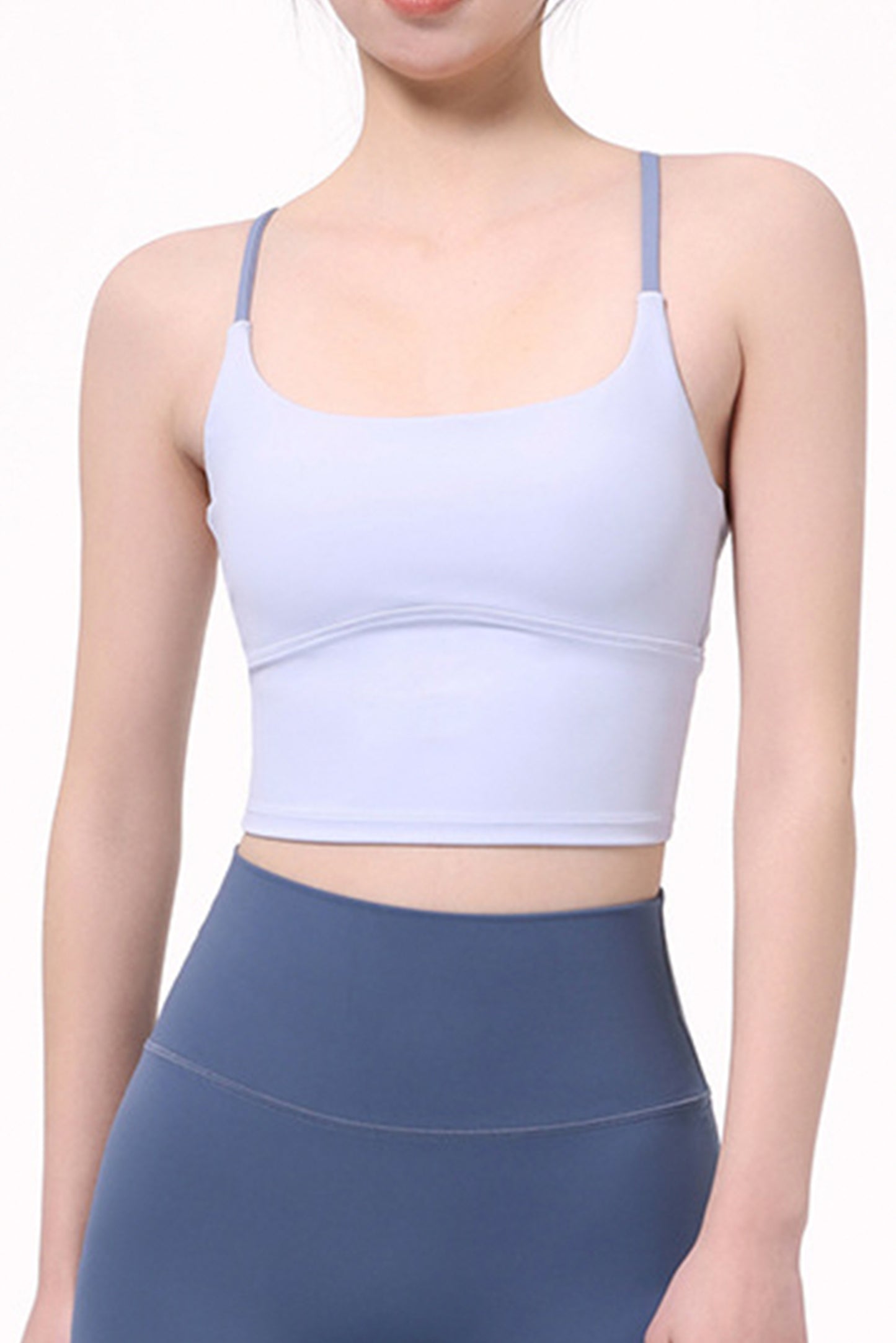 聚拢细肩带背心