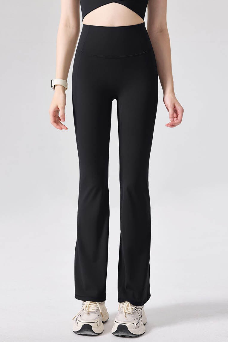 后口袋Y型提臀喇叭裤