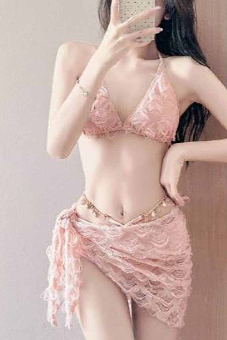 性感挂链辣妹三件套bikini (only available online)